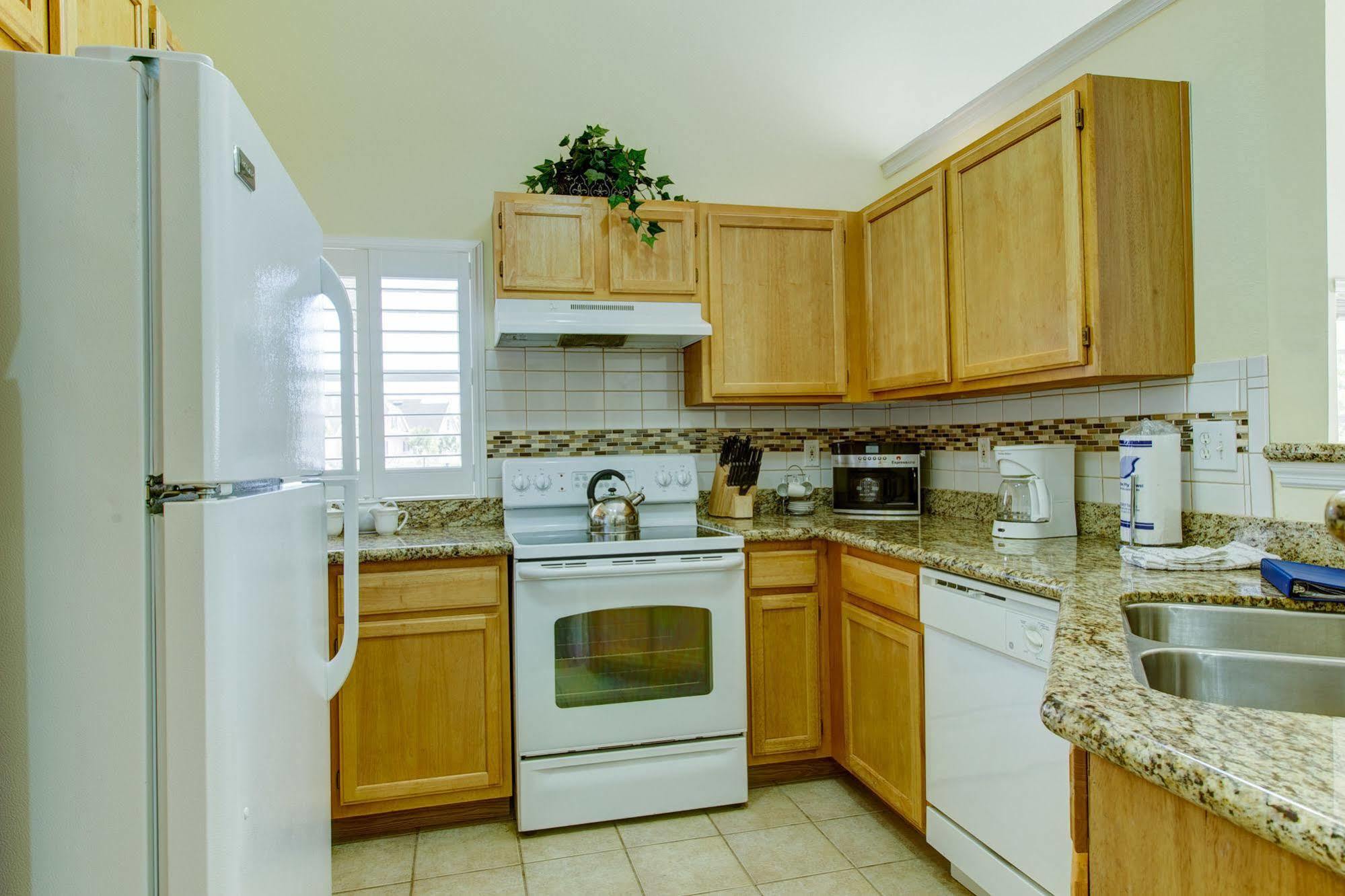 Runaway Beach Resort By Magical Memories -Disney Area Kissimmee Exteriér fotografie